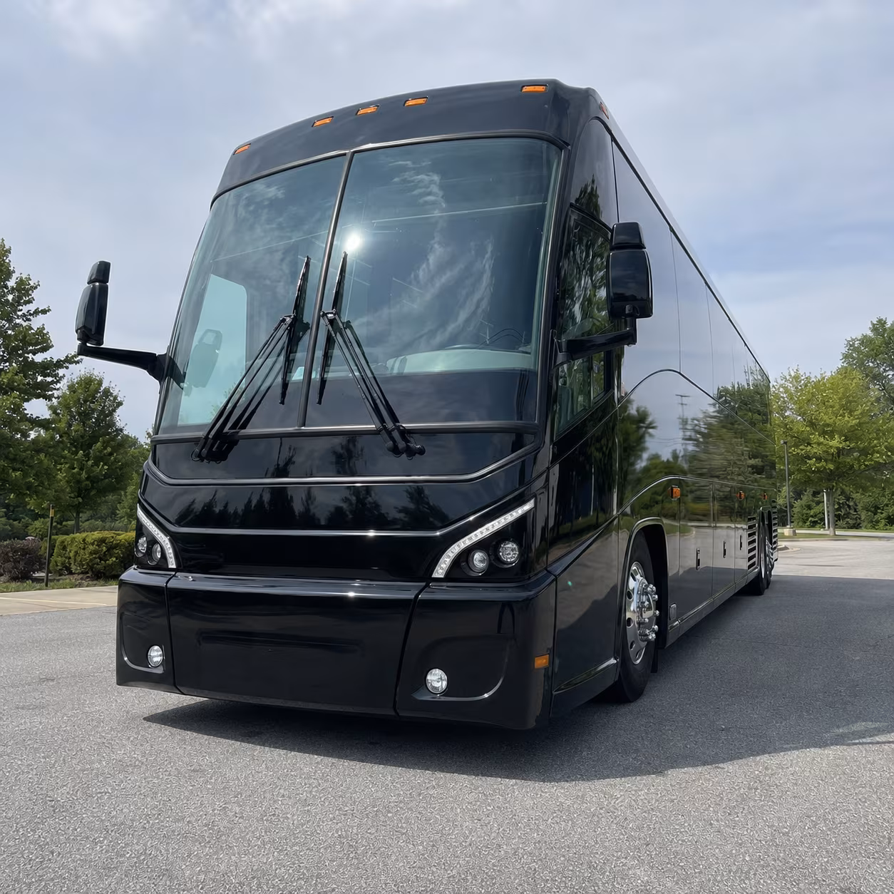 charter buses to colonial williamsburg busch gardens and virginia s top attractions