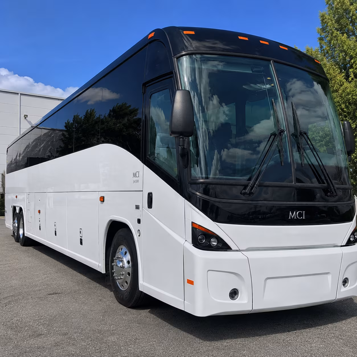 how distance and duration affect charter bus rates in portsmouth